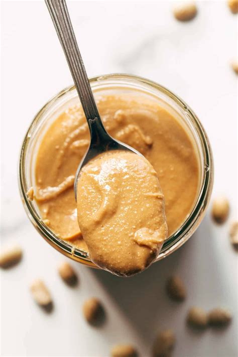 healthy crunchy peanut butter