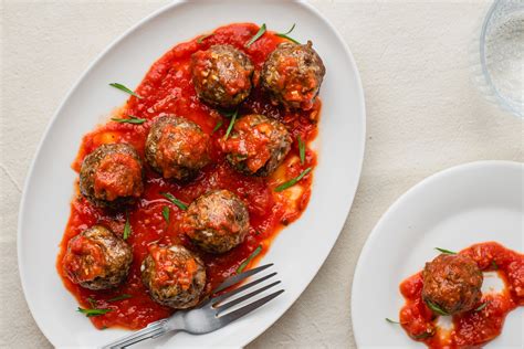 HEALTHY BAKED MEATBALLS RECIPE These easy to make and healthy baked