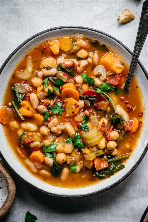 Healthy Vegetable Bean Soup