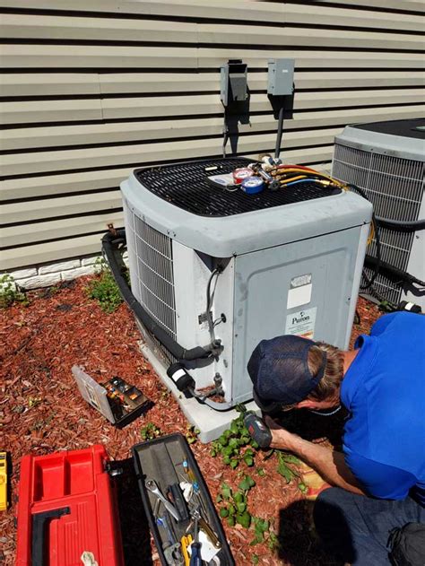 heat pump repairman near me availability