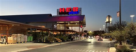 Heb: A Culinary Symphony of Flavors, Embracing Texas' Heritage
