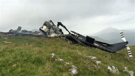 helicopter crash in mountains