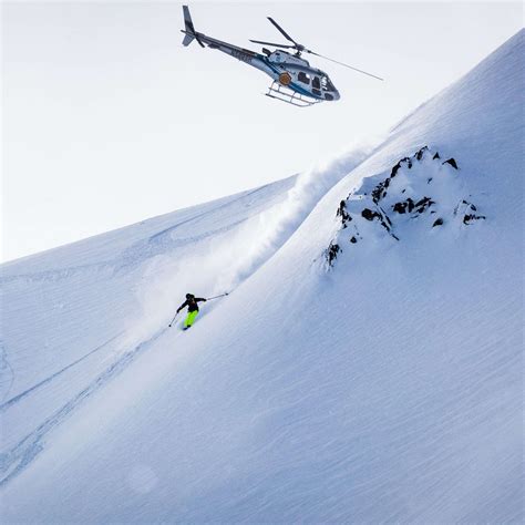 helicopter skiing in alaska