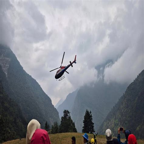 helicopter tour guide