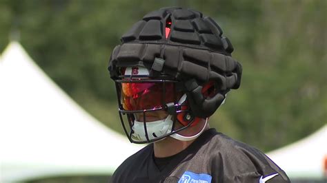 Helmets Nfl Training Camp