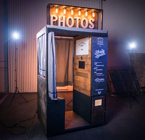 help me find a photo booth