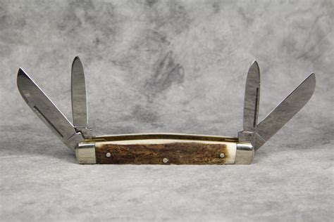 hen and rooster pocket knives