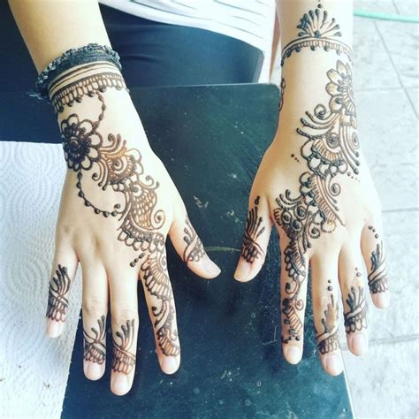 Vancouver Henna Artist (mehendibynuha) • Instagram photos