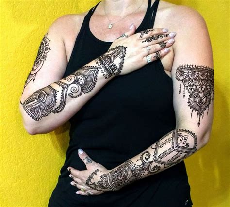 Henna Services Tattoo Henna artist Shop in Austin, TX