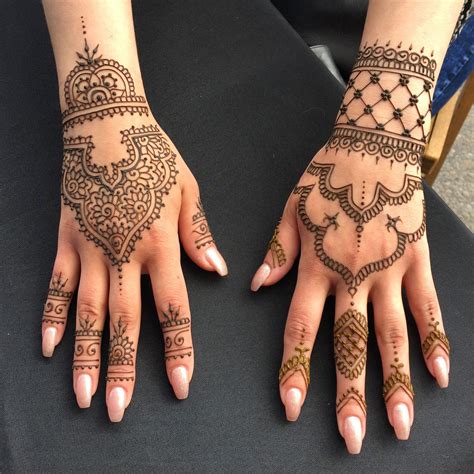 Pin by Haleema Azra on Henna mehndi Finger tattoo