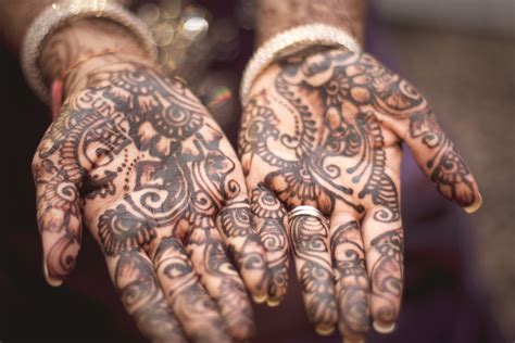 Mehendi Or Henna Tattoo On Hands, India Culture. Stock