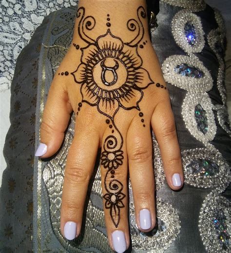 Hire Miami Henna Tattoo Artist Henna Tattoo Artist in