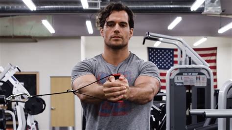 henry cavill in the witcher workout