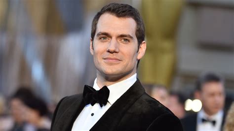 henry cavill net worth