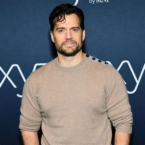 henry cavill real voice