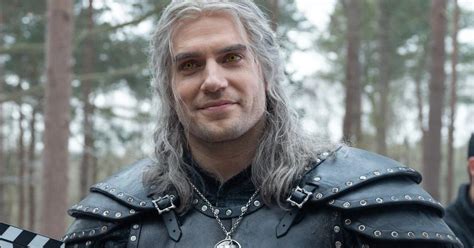 henry cavill the witcher news