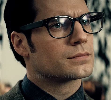 henry cavill with glasses