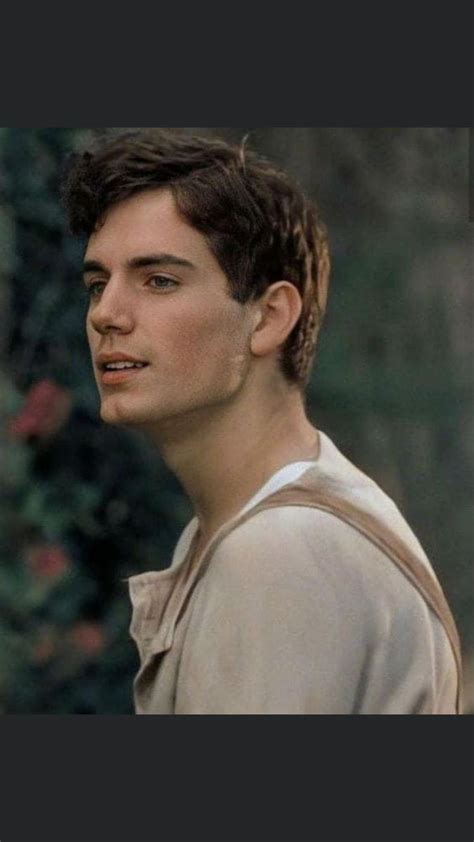 Henry Cavill Young