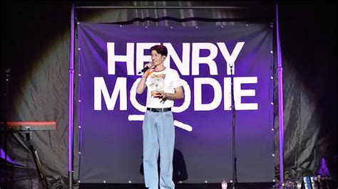 henry moodie concert