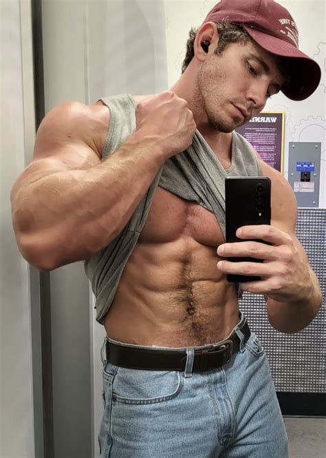 henry onlyfans derrick