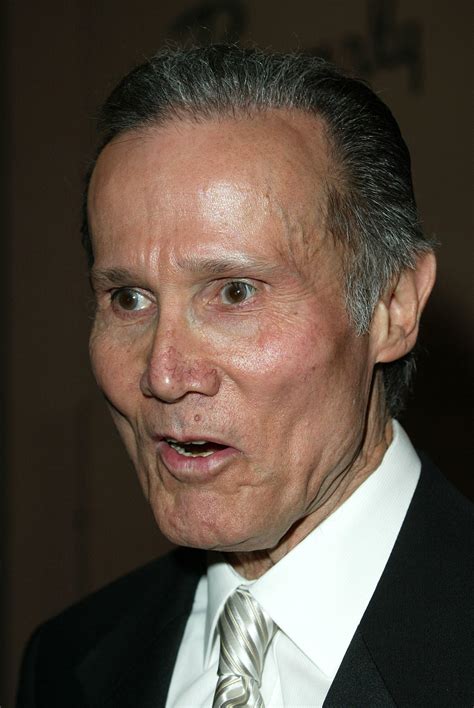 henry silva actor death