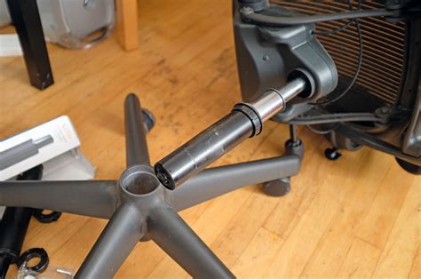 DIY Herman Miller’s Aeron Chair Repair RainyDayMagazine
