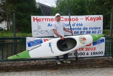 Hermes Paris Blue & Green Kayak Canoe Wild Water Raft Boat Silk Neck