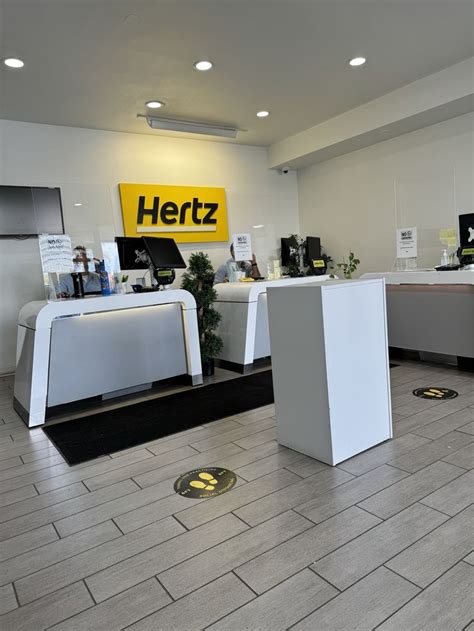 hertz glendale ca