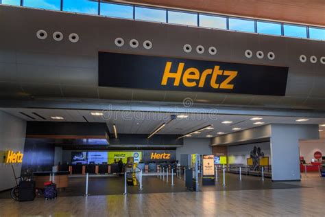 hertz rent a car birmingham airport