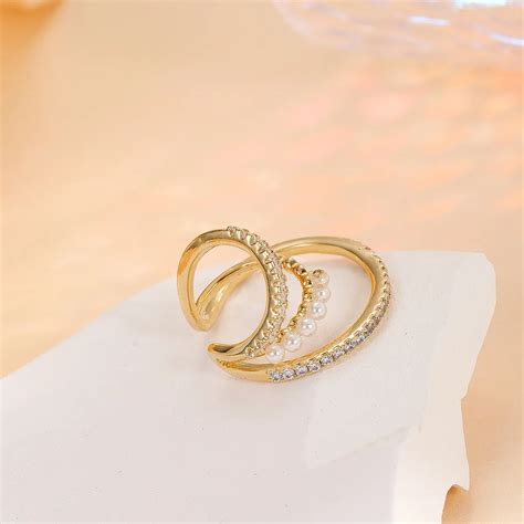 High End Cuff Earrings