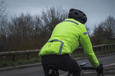 high visibility cycling jackets