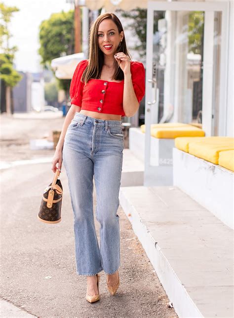 High Waisted Jeans Outfits That Flatter Every Body Type High waisted