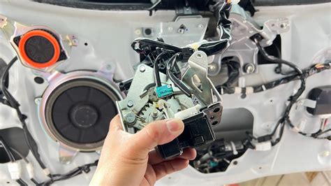 Highlander Tailgate Won't Open