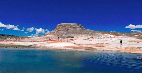 hiking Pachapupum Volcano
