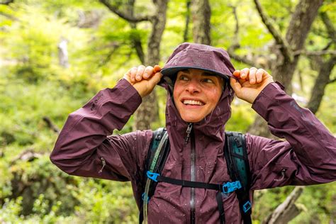 Gihuo Men's Waterproof Outdoor Lightweight Softshell Hiking Rain