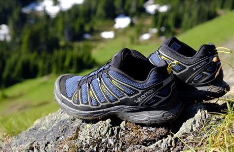 hiking shoes