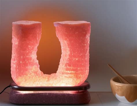 How To Know A Genuine Himalayan Salt Lamp From A Phony
