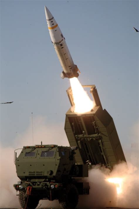 himars long range missile
