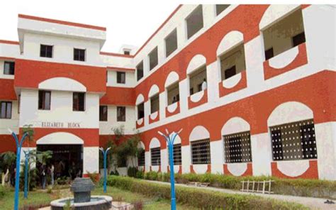 hindustan college of arts and science padur