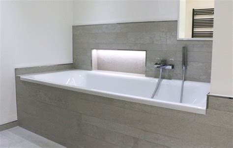 bilder geflieste badewanne Badewanne, Bild fliesen und Badezimmer