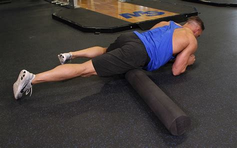 hip flexor foam rolling