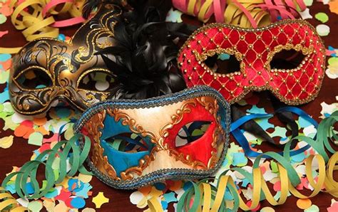 history behind brazilian carnival masks