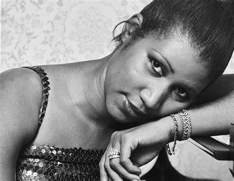 history of aretha franklin biography