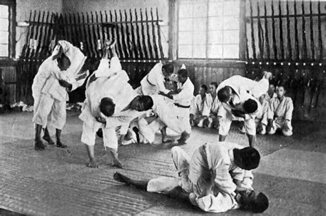 history of japanese jiu jitsu