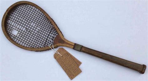 history of tennis rackets