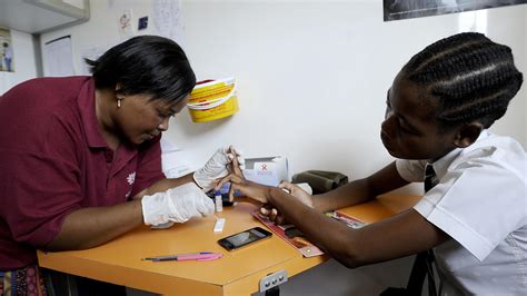 hiv aids programs in south africa
