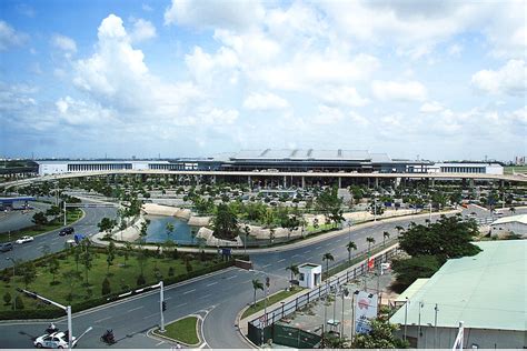 ho chi minh airport wikipedia