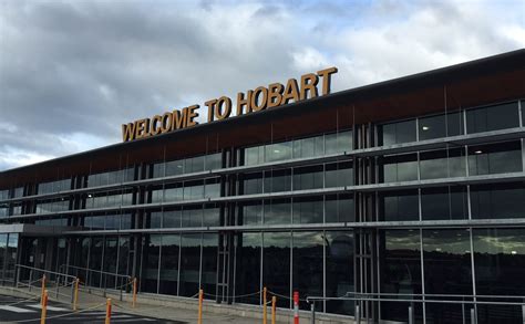 hobart airport opening hours