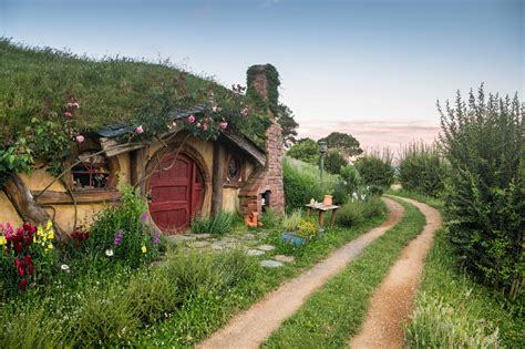 hobbiton accessible