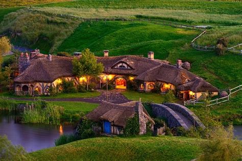 hobbiton gardens